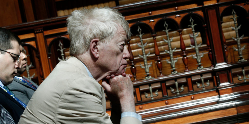 Read more about the article Roger Scruton: Πώς να είσαι ένας μη-φιλελεύθερος αντι-σοσιαλιστής συντηρητικός.